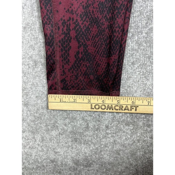 Chicos Zenergy Snake Skin Leggings Womens Size 3 US‎ Size XL (16) Pockets Maroon - Picture 10 of 10